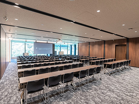 スクール形式のイメージ