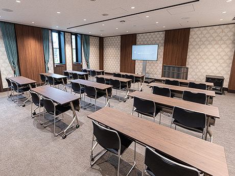 スクール形式のイメージ